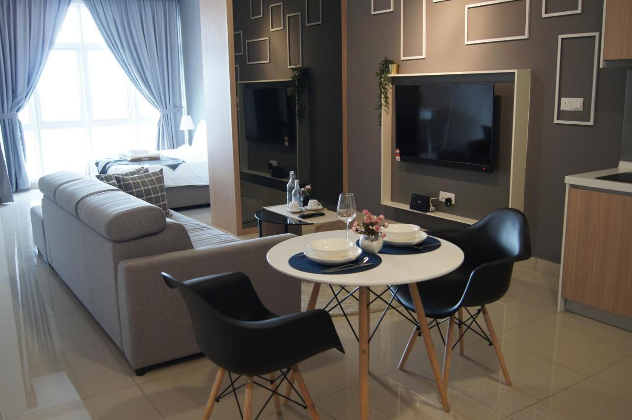 Twin Galaxy Suites By Iconic Bliss Johor Bahru Exteriér fotografie