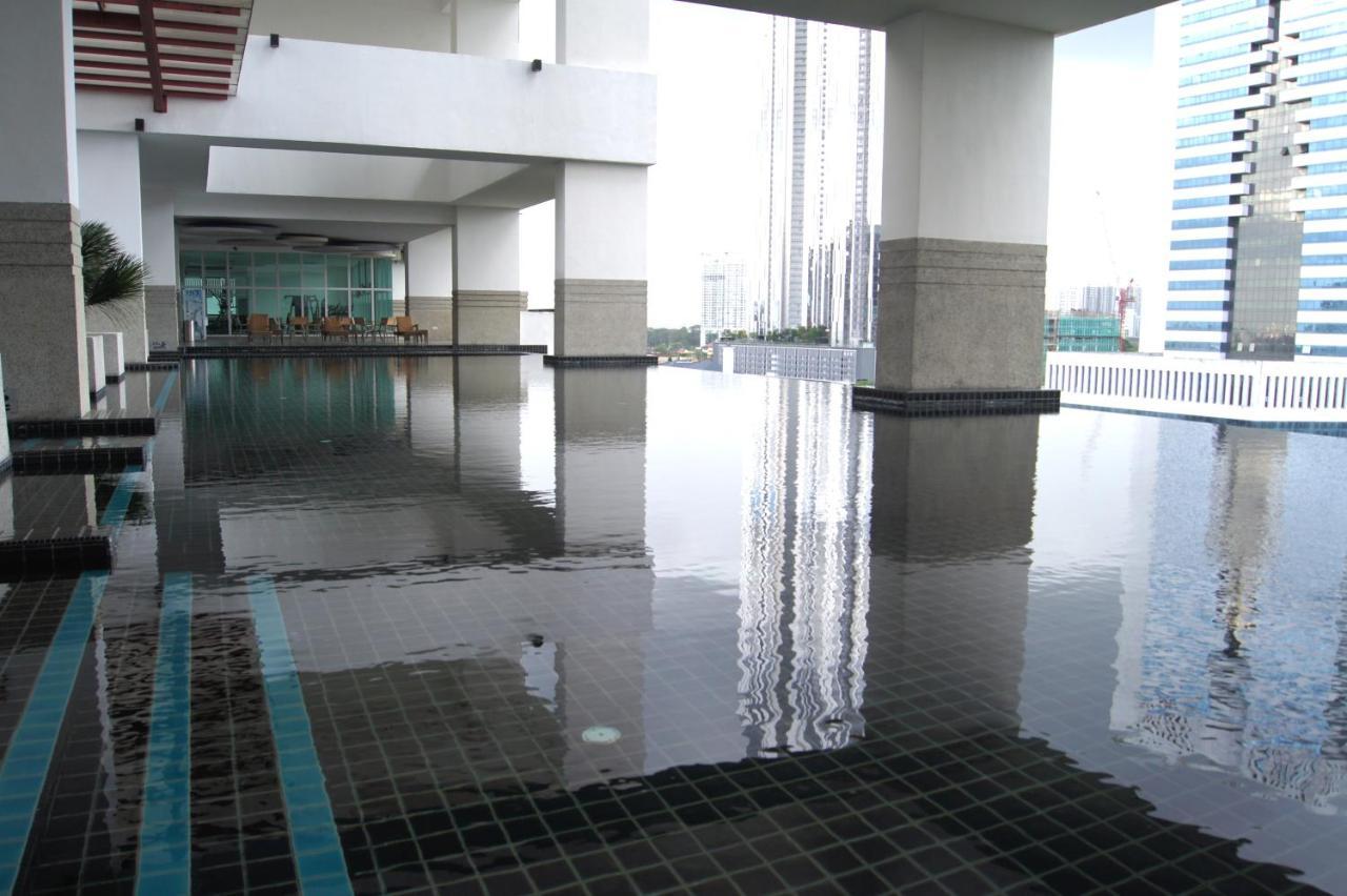 Twin Galaxy Suites By Iconic Bliss Johor Bahru Exteriér fotografie