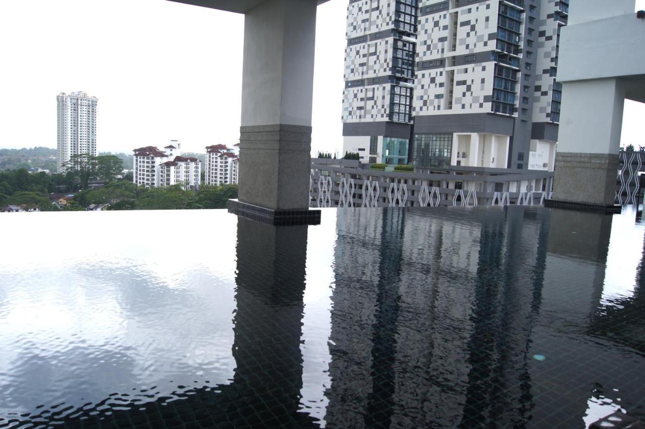 Twin Galaxy Suites By Iconic Bliss Johor Bahru Exteriér fotografie